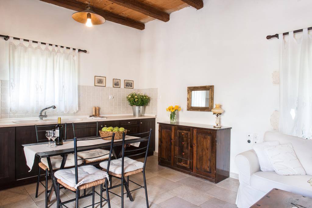 Petra & Elia Villa Megala Chorafia Ngoại thất bức ảnh